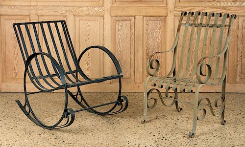 ONE PAINTED IRON STRAP CHAIR  38a9cd
