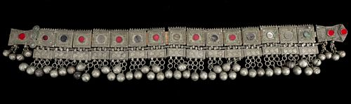 ANTIQUE BEDOUIN TRIBAL SILVER BELTFinely