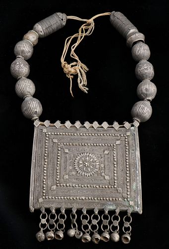 ANTIQUE SILVER TRIBAL BEDOUIN NECKLACESilver 38aa5a