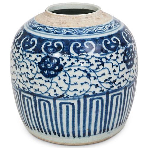 CHINESE BLUE & WHITE PORCELAIN