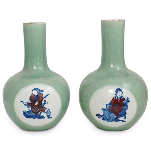 PAIR OF CHINESE UNDERGLAZE BLUE 38d9cf