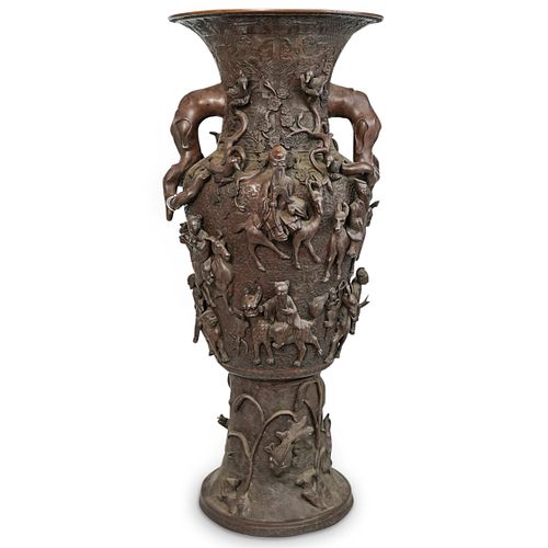 LARGE CHINESE BRONZE VASEDESCRIPTION  38daad