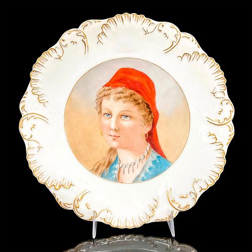 A R R PORTRAIT PLATE LADY IN RED 38ddc6