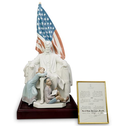 LLADRO ABRAHAM LINCOLN #07554 PORCELAIN