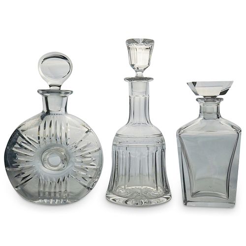 (3 PC) DESIGNER CRYSTAL DECANTER