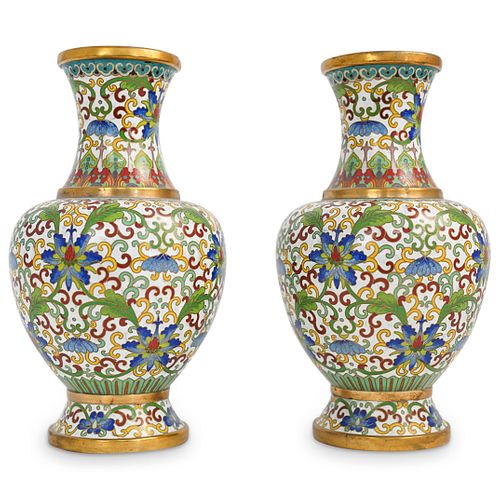 PAIR OF CHINESE CLOISONNE VASESDESCRIPTION  38df90