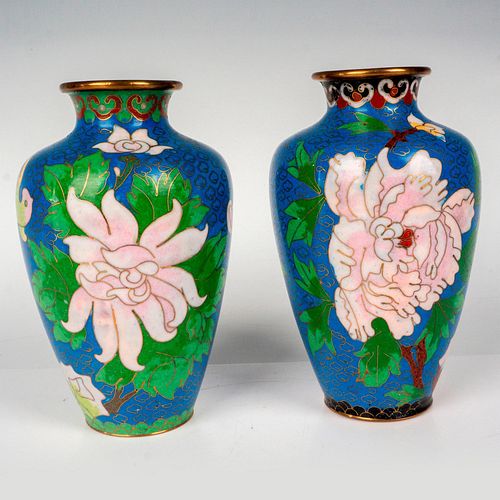 PAIR OF CHINESE CLOISONNE FLORAL 38e034