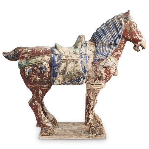 CHINESE TANG STYLE HORSE STATUEDESCRIPTION  38e0e5