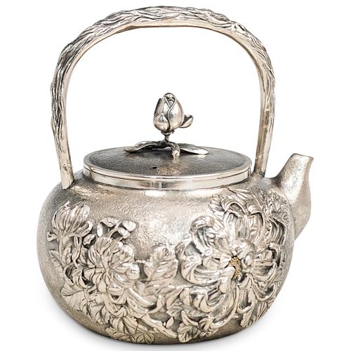 JAPANESE MEIJI SILVER TEAPOTDESCRIPTION  38e1b7