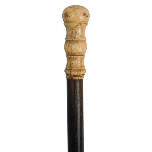 ANTIQUE BONE WALKING STICKDESCRIPTION  38e22d