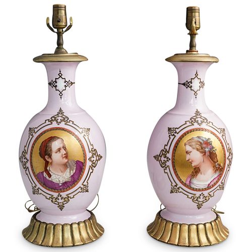 PAIR OF OLD PARIS PORCELAIN LAMPSDESCRIPTION: