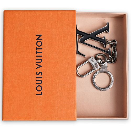 LOUIS VUITTON KEY CHAINDESCRIPTION: