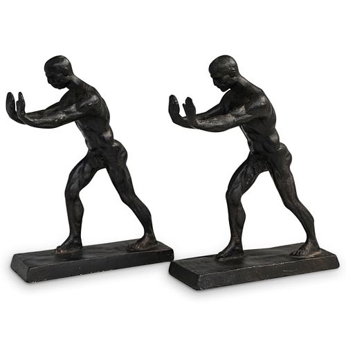 PAIR OF METAL NUDE BOOKENDSDESCRIPTION: