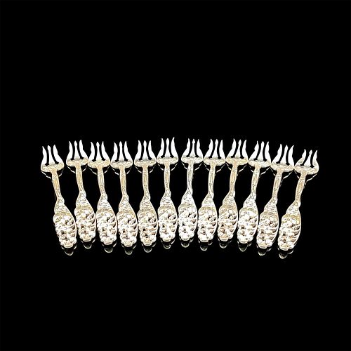 12PC STERLING SILVER OYSTER FORKS  38e3e7