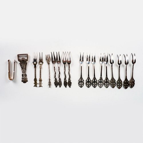 18PC ASSORTED VINTAGE STERLING 38e3e0