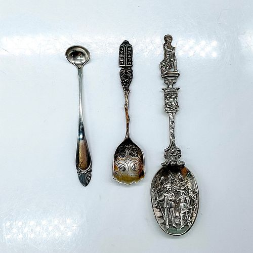 3PC VINTAGE STERLING SILVER SPOONSIncludes