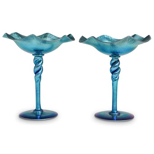 PAIR OF STEUBEN BLUE AURENE COMPOTESDESCRIPTION: