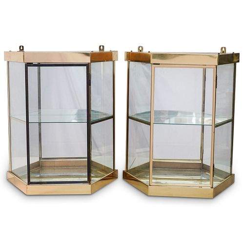 PAIR OF BRASS GLASS WALL DISPLAY 38e8c7