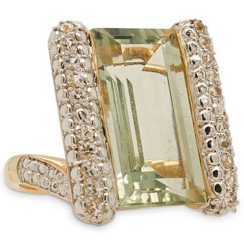 10K TOPAZ & DIAMOND RINGDESCRIPTION: