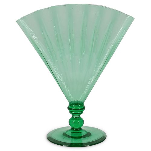 STEUBEN GLASS GREEN FAN VASEDESCRIPTION  38c3b5