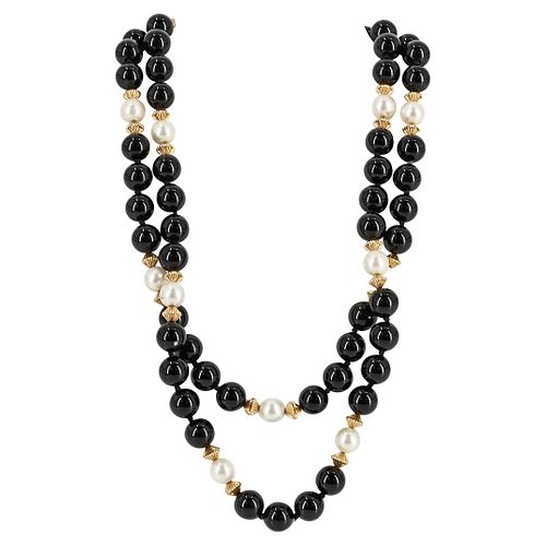14K GOLD ONYX AND PEARL NECKLACEDESCRIPTION: