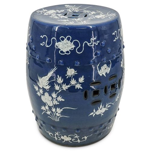 CHINESE BLUE WHITE GLAZED PORCELAIN 38c5c4