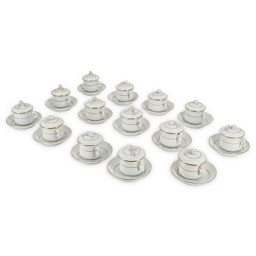 (30PC) HEREND PORCELAIN "POT DE