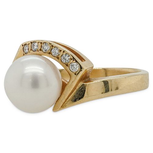 14K GOLD DIAMOND AND PEARL RINGDESCRIPTION  38c799