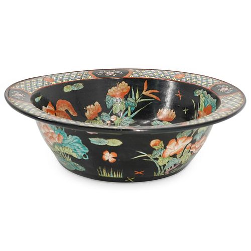 CHINESE PORCELAIN BOWLDESCRIPTION: