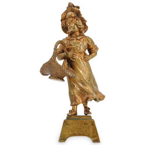 BRASS FIGURINE OF WOMANDESCRIPTION: