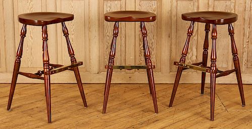 SET 3 CARVED MAHOGANY BAR STOOLS 38caa7