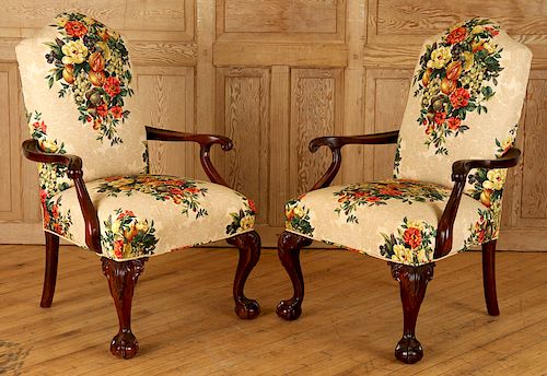 PAIR CHIPPENDALE STYLE UPHOLSTERED 38cac3