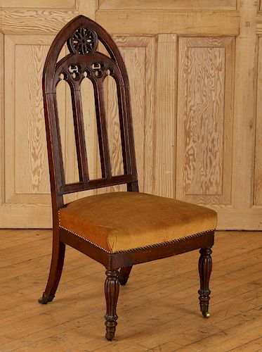 GOTHIC 19TH CENT. MAHOGANY CHAIR