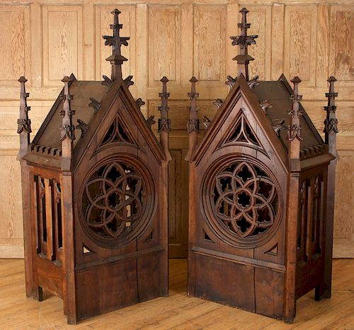 PAIR GOTHIC OAK ARCHITECTURAL ELEMENTS 38cd51