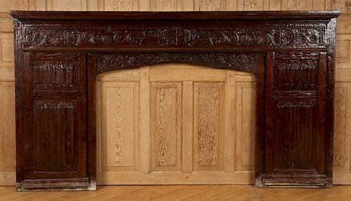 CARVED OAK ELIZABETHAN STYLE FIRE 38cd7e