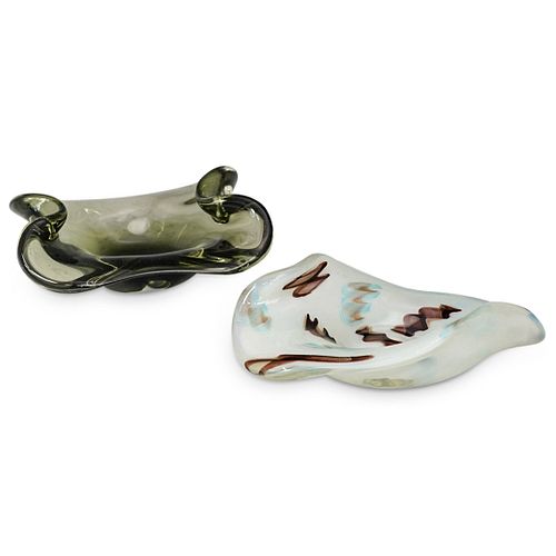 (2 PC) MURANO ART GLASS ASHTRAYSDESCRIPTION: