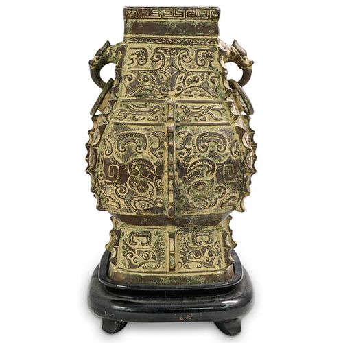 CHINESE ARCHAIC STYLE BRONZE VASEDESCRIPTION  38cdd9