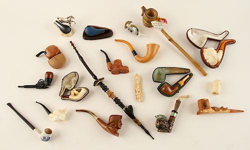 COLLECTION OF SIXTEEN PIPES WITH 38cded