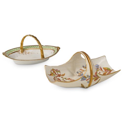 (2 PC) PORCELAIN HANDLED BASKETSDESCRIPTION: