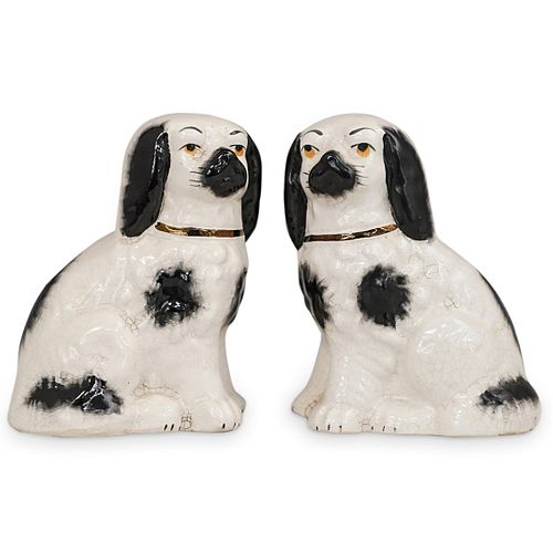 PAIR OF STAFFORDSHIRE PORCELAIN