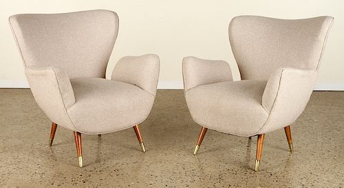 PAIR BUTTERFLY CHAIRS MANNER OF
