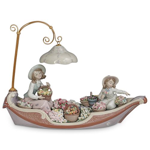 LLADRO FLOWERS FOREVER PORCELAIN 38d17e