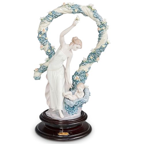 LLADRO REBIRTH PORCELAIN GROUPINGDESCRIPTION A 38d182