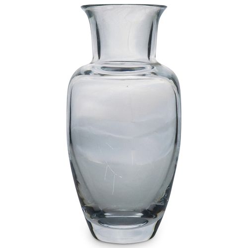 DAUM CLEAR GLASS VASEDESCRIPTION: