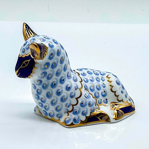 ROYAL CROWN DERBY BONE CHINA SHEEP PAPERWEIGHTA