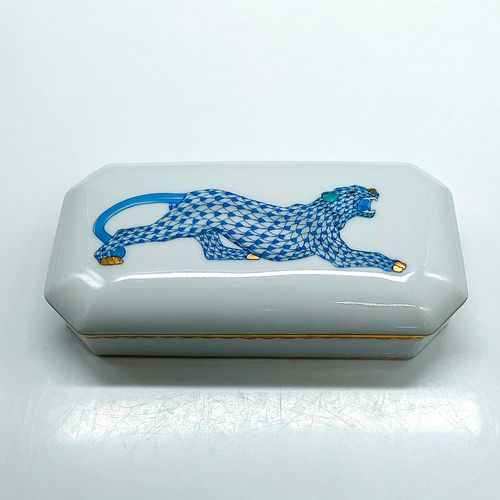 HEREND PORCELAIN BOX WITH LID  38fbc1