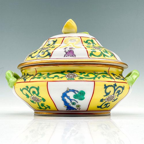 HEREND HUNGARY PORCELAIN MINI TUREEN  38fbdf