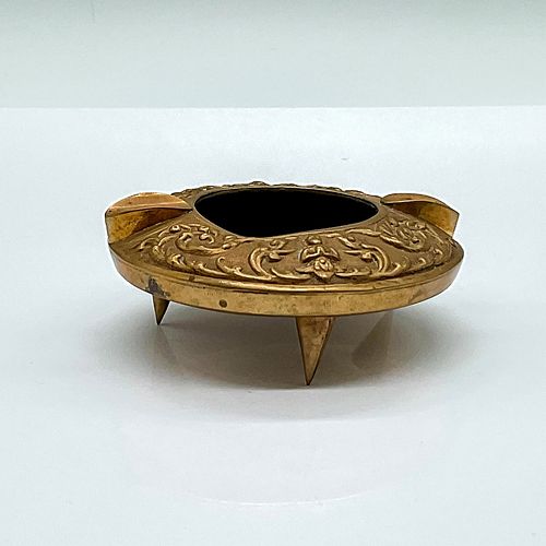 VINTAGE THAI BRASS ROUND ASHTRAYA small