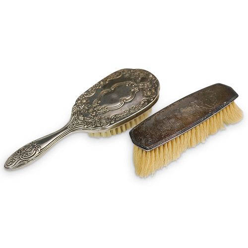  2 PC MISCELLANEOUS VANITY BRUSH 390134