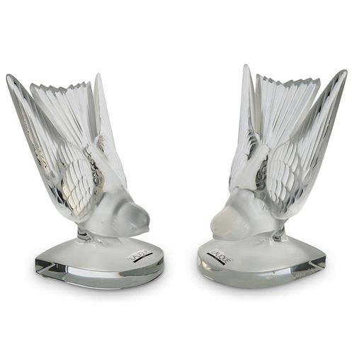 LALIQUE "HIRONDELLE" CRYSTAL BOOKENDSDESCRIPTION: